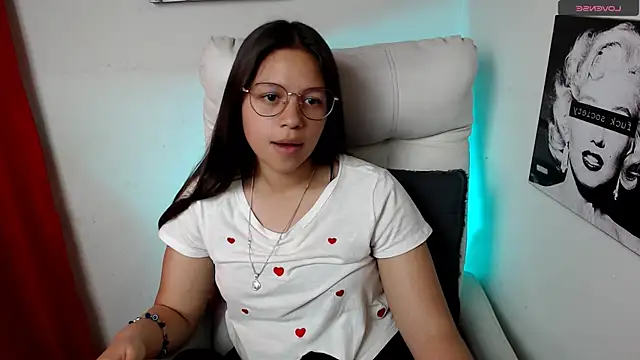 SamanthaRoldaan online show from 12, 1, 2025