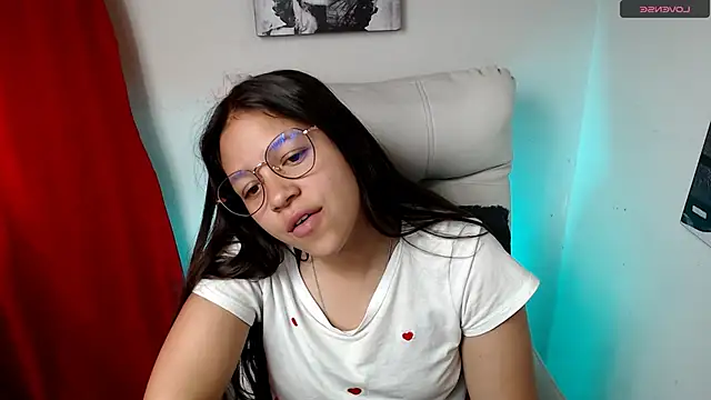 SamanthaRoldaan online show from 12, 1, 2025
