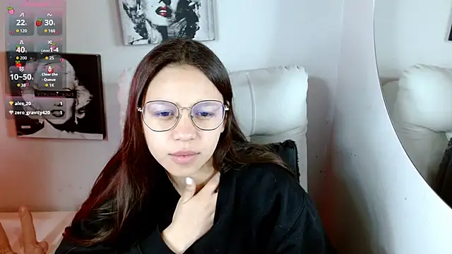 Snapshot of SamanthaRoldaan chatting on 11, 10, 2025 SamanthaRoldaan online show from 11, 10, 2025