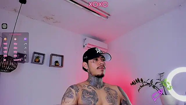 JordanSmiith  online show from 21, 1, 2025