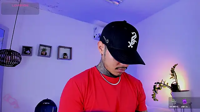 JordanSmiith  online show from 14, 2, 2025