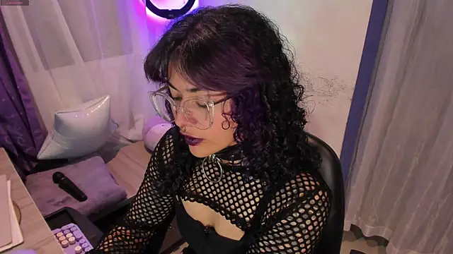 witchviolet online show from 16, 1, 2025