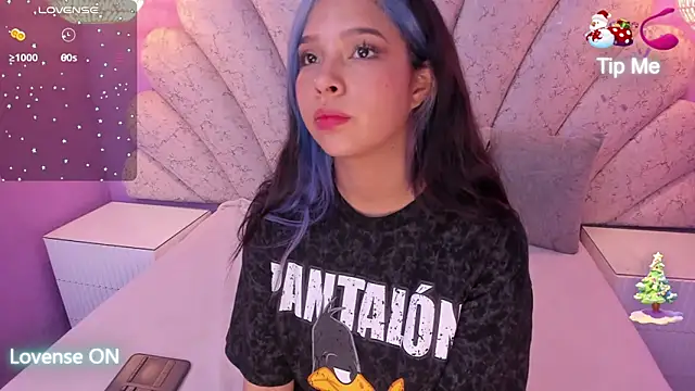 chloe watson  online show from 26, 12, 2024