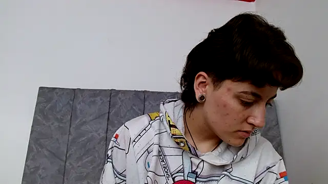 linda 33 online show from 12, 10, 2025