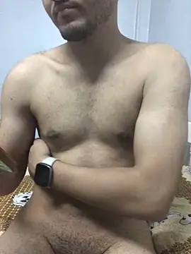 Snapshot of Arabian-B chatting on 28, 10, 2025 Arabian-B online show from 28, 10, 2025