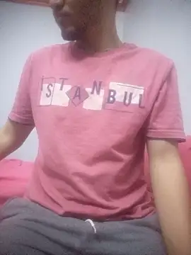 Snapshot of Arabian-B chatting on 25, 11, 2025 Arabian-B online show from 25, 11, 2025