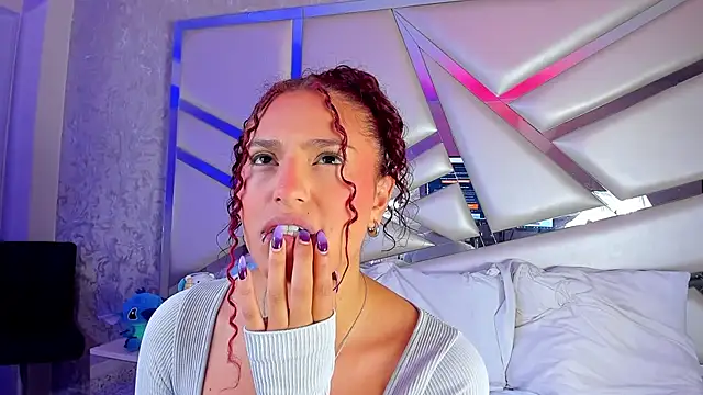 Miia002 online show from 30, 10, 2025