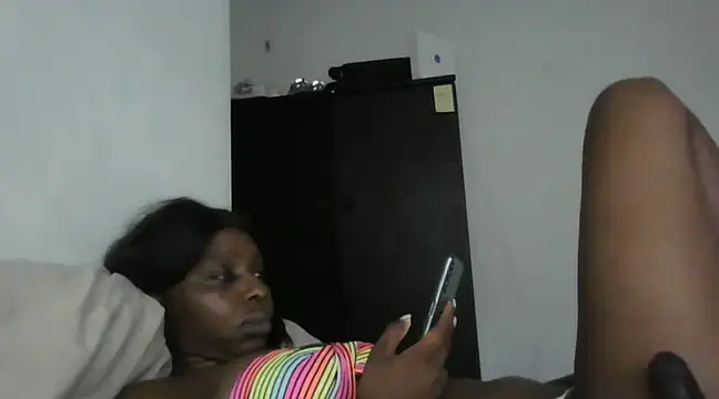 Sexxybella27 online show from 4, 1, 2025