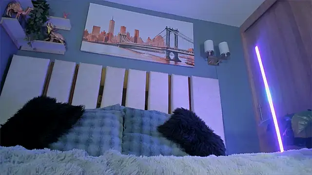 Bambi gurl online show from 24, 2, 2026