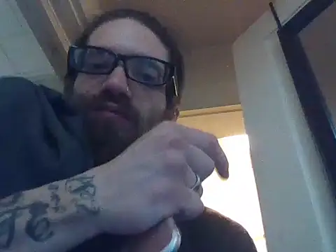 Snapshot of LongDickLance chatting on 1, 2, 2026 LongDickLance online show from 1, 2, 2026