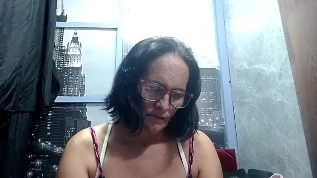 Snapshot of Nastylatinaxxx chatting on 1, 11, 2025 Nastylatinaxxx online show from 1, 11, 2025