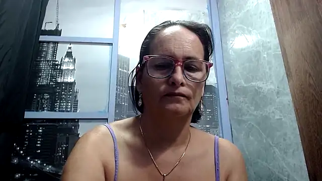 Snapshot of Nastylatinaxxx chatting on 6, 11, 2025 Nastylatinaxxx online show from 6, 11, 2025