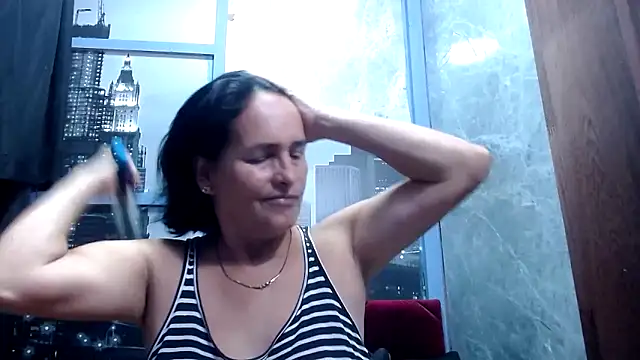 Snapshot of Nastylatinaxxx chatting on 24, 11, 2025 Nastylatinaxxx online show from 24, 11, 2025