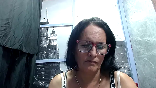 Snapshot of Nastylatinaxxx chatting on 30, 11, 2025 Nastylatinaxxx online show from 30, 11, 2025