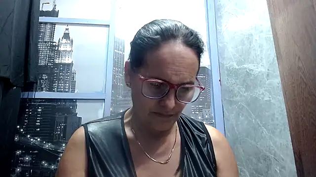 Snapshot of Nastylatinaxxx chatting on 13, 12, 2025 Nastylatinaxxx online show from 13, 12, 2025