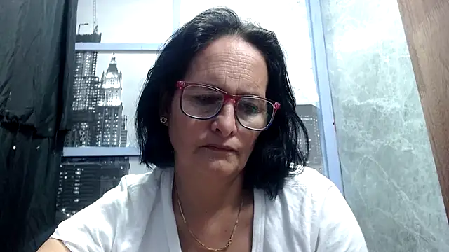 Snapshot of Nastylatinaxxx chatting on 15, 12, 2025 Nastylatinaxxx online show from 15, 12, 2025