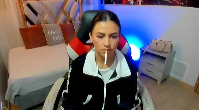 Kendall Sophy online show from 9, 12, 2024