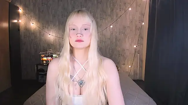 MariaMango online show from 30, 11, 2025