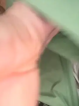 Snapshot of Frank22xx chatting on 11, 10, 2025 Frank22xx online show from 11, 10, 2025