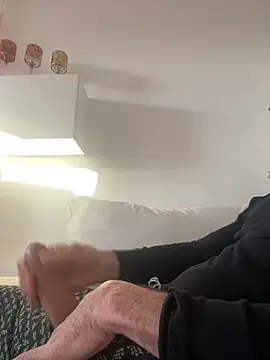 Frank22xx online show from 22, 3, 2026