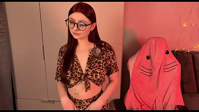 RozieRose online show from 26, 10, 2025