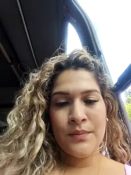 Sara smiiith211 online show from 1, 3, 2025