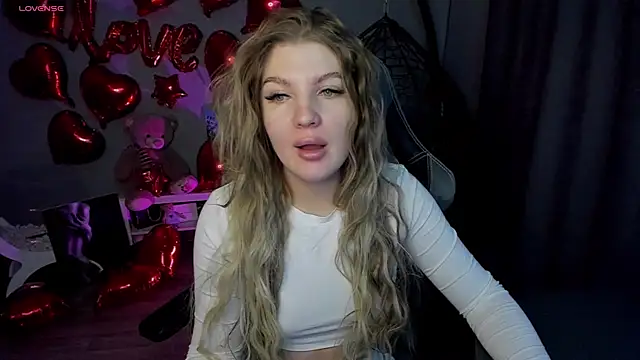 Snapshot of lily_williamss chatting on 19, 2, 2025 lily williamss online show from 19, 2, 2025