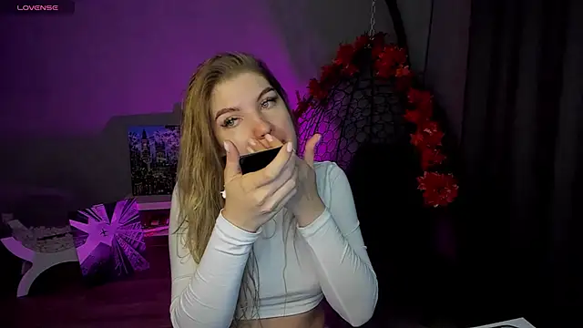 Snapshot of lily_williamss chatting on 30, 9, 2025 lily williamss online show from 30, 9, 2025