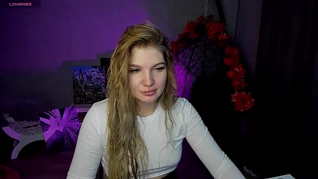 Snapshot of lily_williamss chatting on 7, 10, 2025 lily williamss online show from 7, 10, 2025