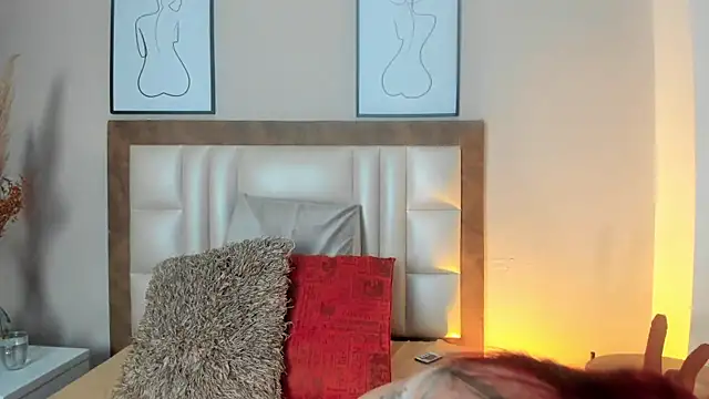Emilywatsonn online show from 2, 1, 2025