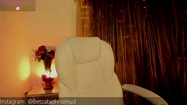 BetzabethHomud0 online show from 11, 1, 2025