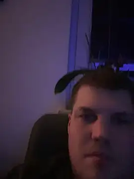 Snapshot of Dejv_96 chatting on 12, 3, 2025 Dejv 96 online show from 12, 3, 2025