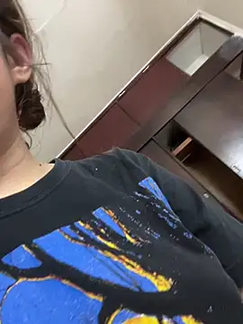 Lia sex69 online show from 7, 2, 2025