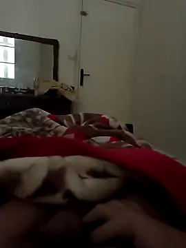 Snapshot of Hot_Boy_2004 chatting on 2, 1, 2025 Hot Boy 2004 online show from 2, 1, 2025