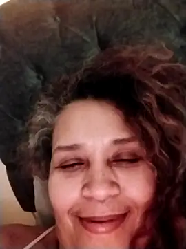 Snapshot of Alma_Sexyy chatting on 17, 12, 2025 Alma Sexyy online show from 17, 12, 2025