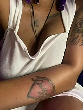 Snapshot of Cherrytowild chatting on 12, 2, 2026 Cherrytowild online show from 12, 2, 2026