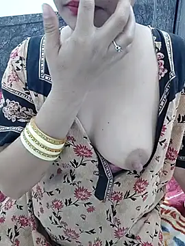 Snapshot of Aaradhya chatting on 16, 3, 2025 Aaradhya online show from 16, 3, 2025