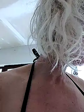 Tinuus online show from 8, 3, 2025