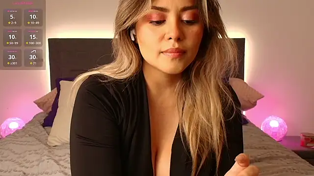 Celiahenn online show from 16, 2, 2026