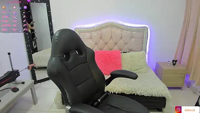 baby love03 online show from 2, 12, 2025