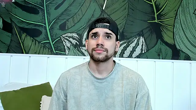 Snapshot of Mike_montoya1 chatting on 28, 11, 2025 Mike montoya1 online show from 28, 11, 2025