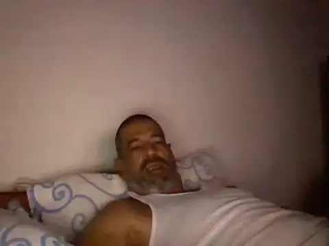 Snapshot of jackbigcock11 chatting on 4, 3, 2025 jackbigcock11 online show from 4, 3, 2025