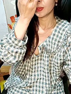 Blythe 69 online show from 24, 10, 2025