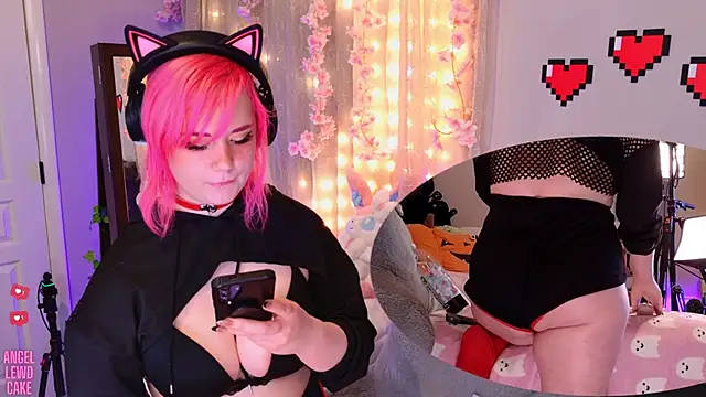 Snapshot of Angel-Lewd-Cake chatting on 19, 3, 2026 Angel-Lewd-Cake online show from 19, 3, 2026