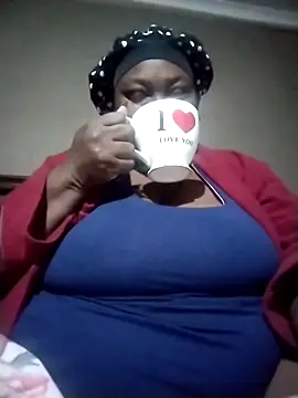 MATUREBUSSTY online show from 20, 3, 2025