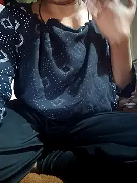 Snapshot of Jyoti-05 chatting on 13, 12, 2024 Jyoti-05 online show from 13, 12, 2024