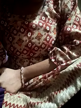 Snapshot of Jyoti-05 chatting on 1, 1, 2025 Jyoti-05 online show from 1, 1, 2025