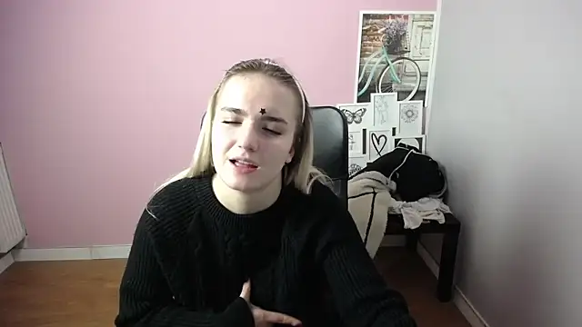 Snapshot of viktoria_lovely chatting on 31, 12, 2024 viktoria lovely online show from 31, 12, 2024