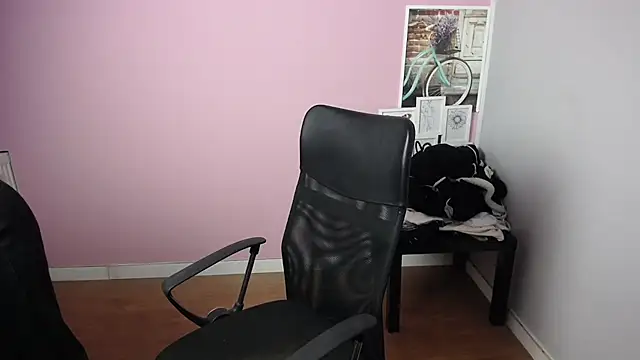 Snapshot of viktoria_lovely chatting on 3, 2, 2025 viktoria lovely online show from 3, 2, 2025