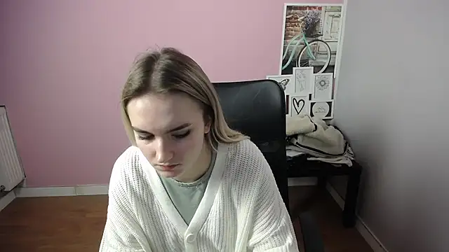 Snapshot of viktoria_lovely chatting on 10, 2, 2025 viktoria lovely online show from 10, 2, 2025